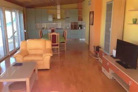Apartman Crno Apartamento